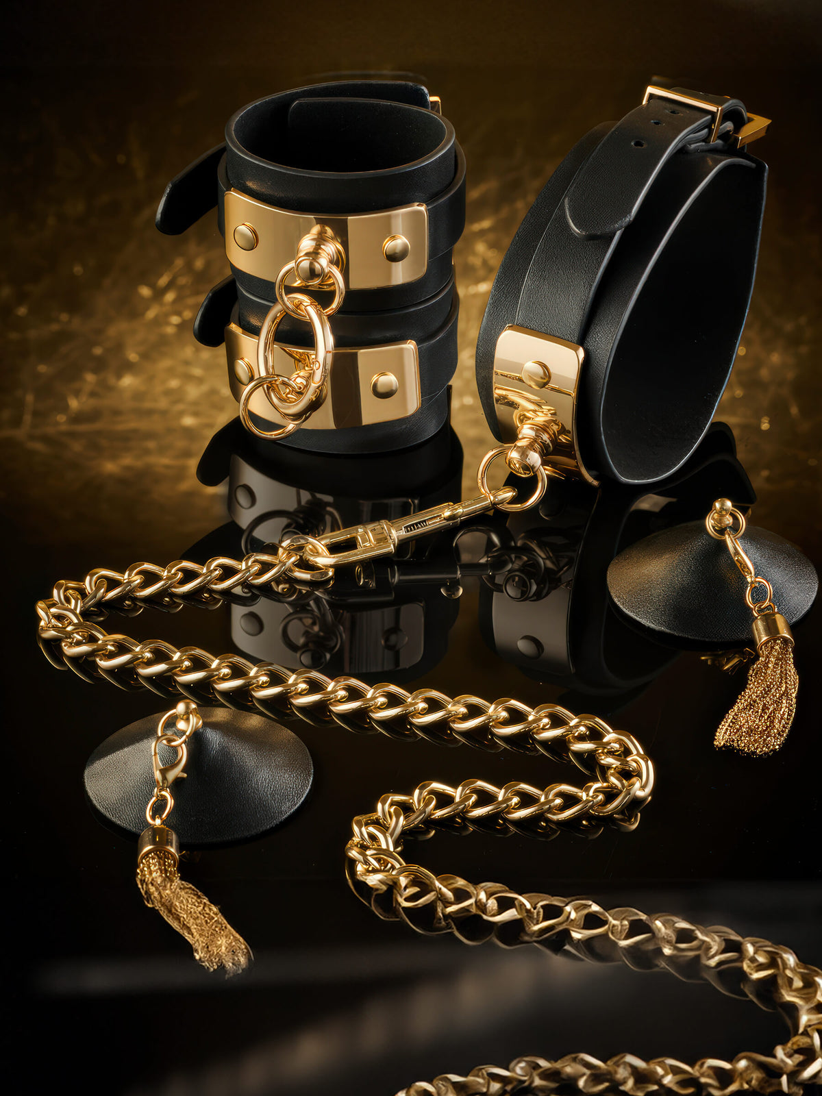 VEGAS – Faux Leather Ankle Cuffs