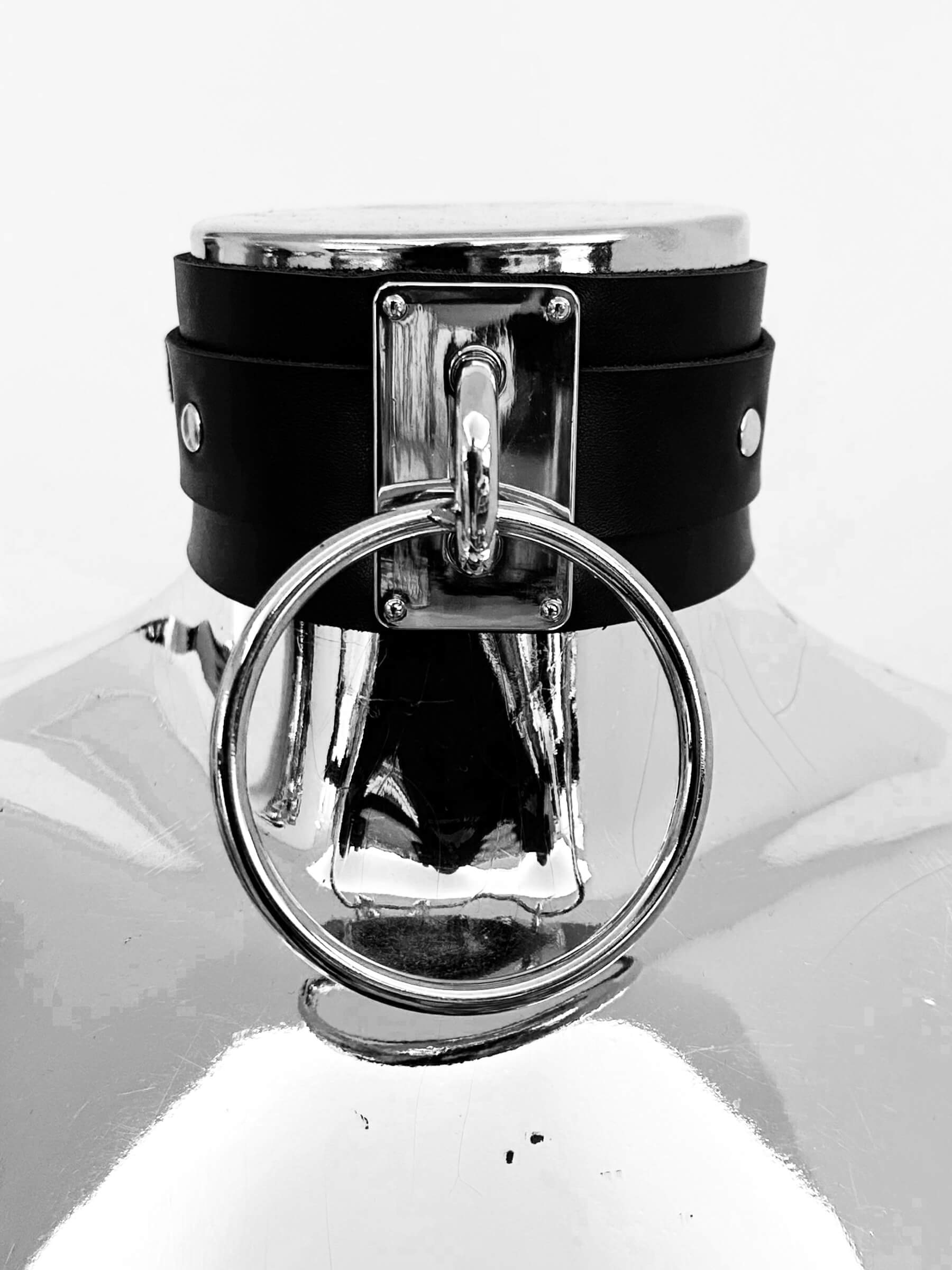 Genuine leather collar