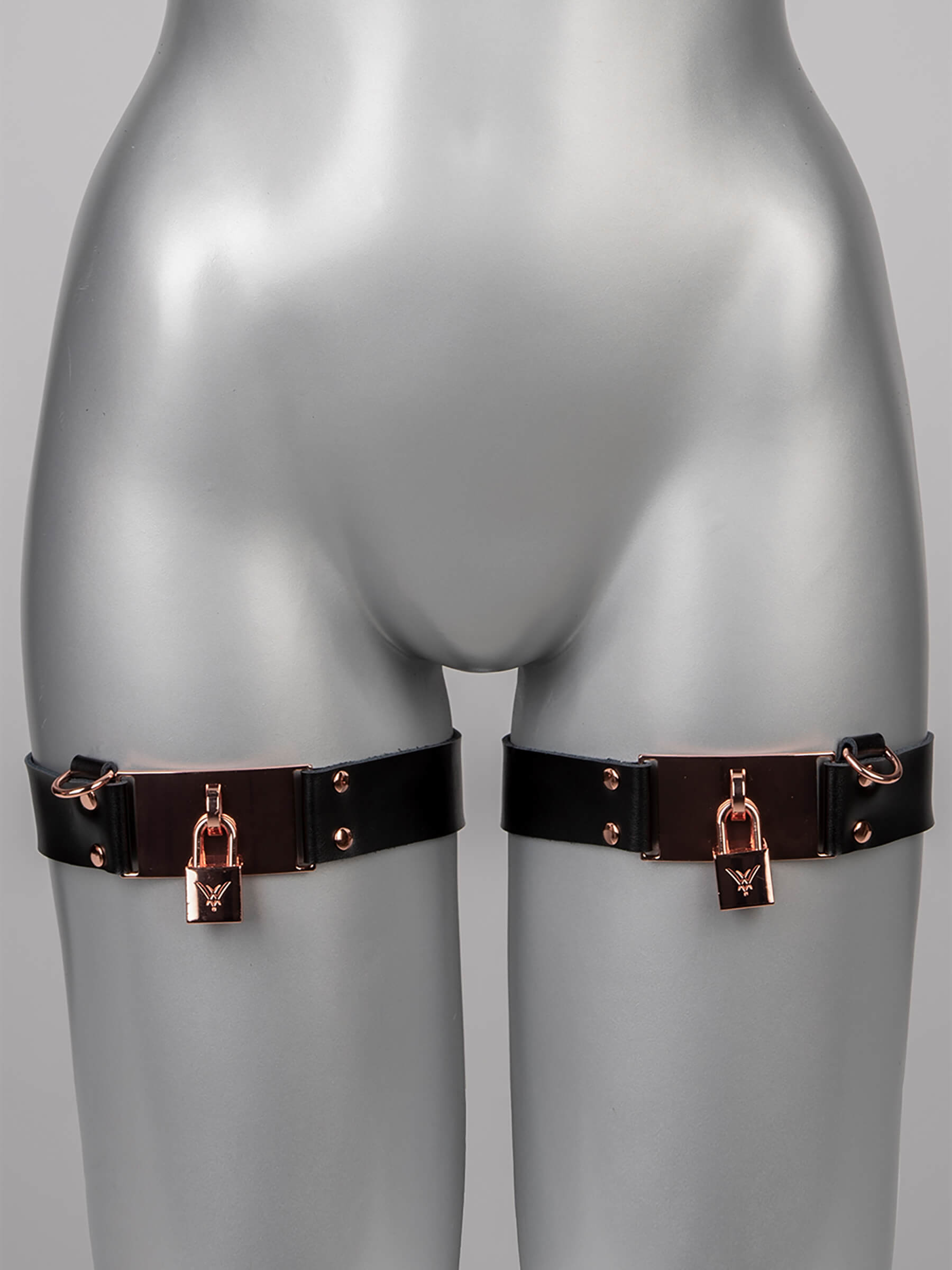 Genuine leather restraints