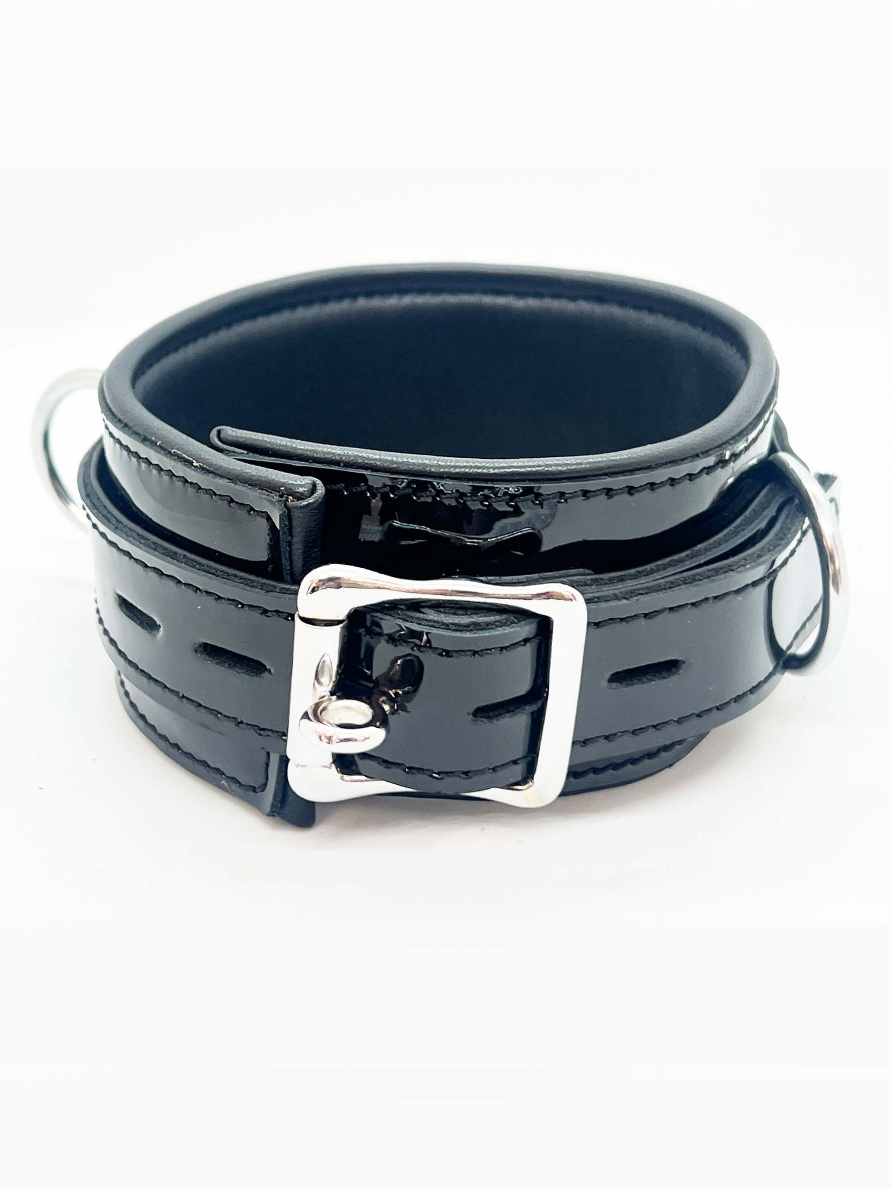 Patent leather ankle cuffs, black