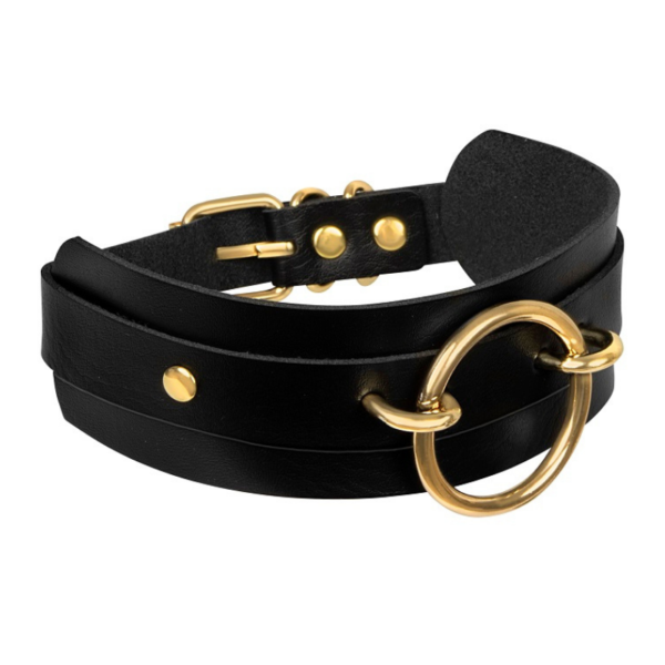 Faux leather O-ring collar